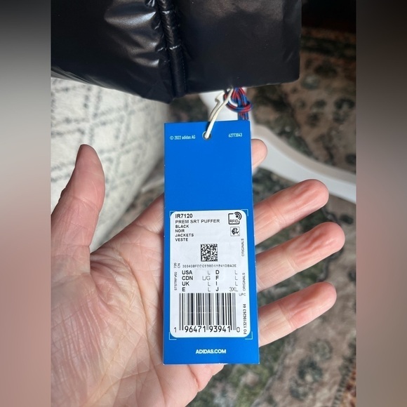 Adidas Premium Down Fill Black Puffer Jacket - Picture 6 of 11